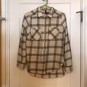 Women’s Black/White Flannel H&M Size 2